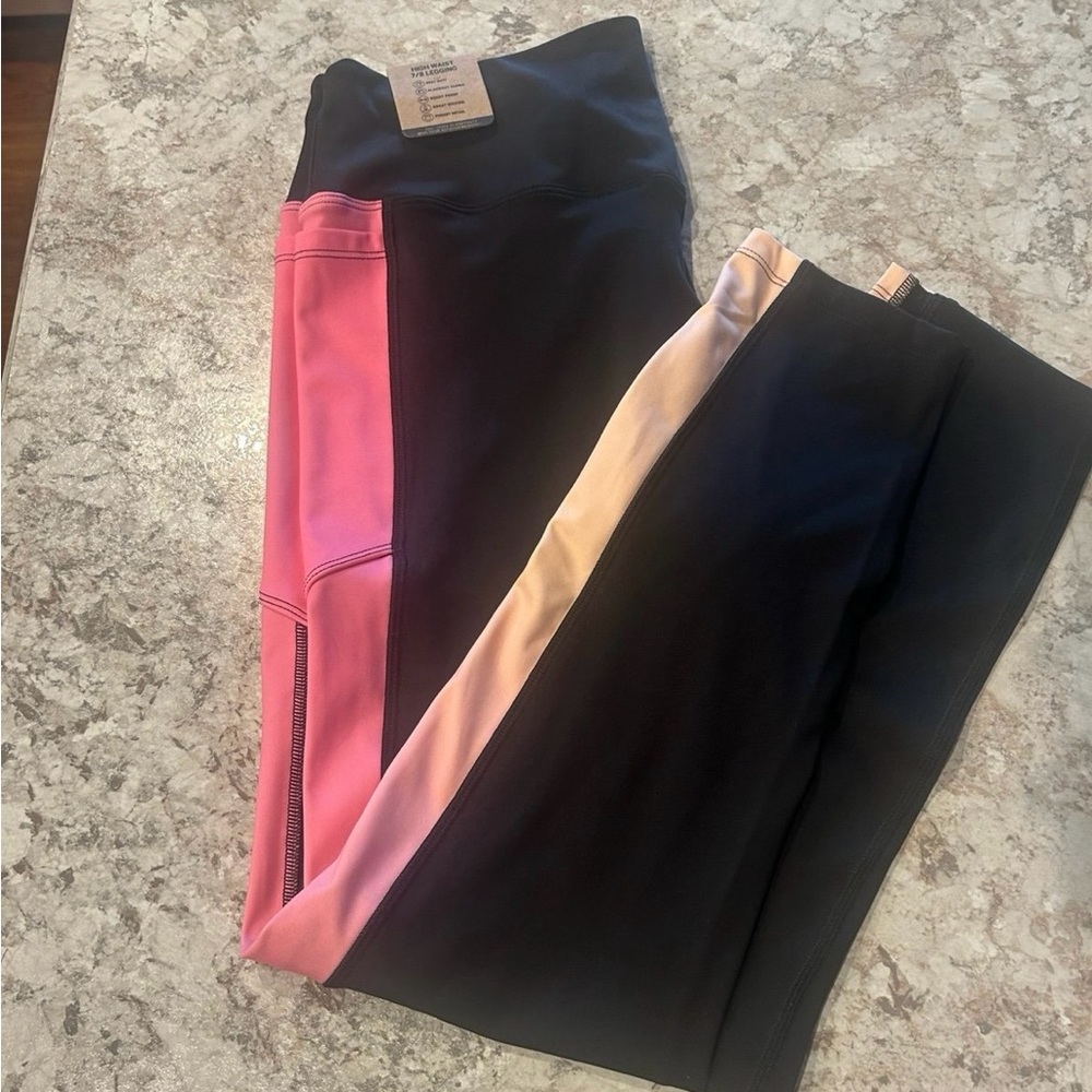 VS PINK Active Leggings Black Ombre Pink Orange Large NWT